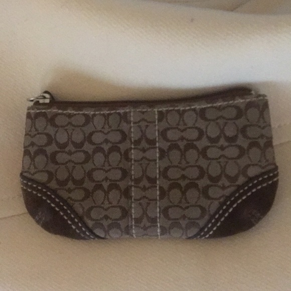 EUC Coach Logo Suede Coin Purse Wallet Keychain - Picture 5 of 6